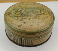 �������� ������� Les Moineaux Parisiens
