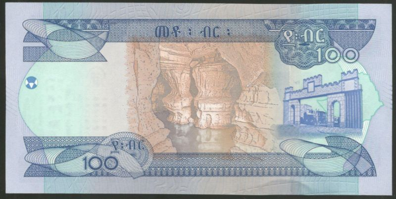 100 ���� 2023 ������� UNC
