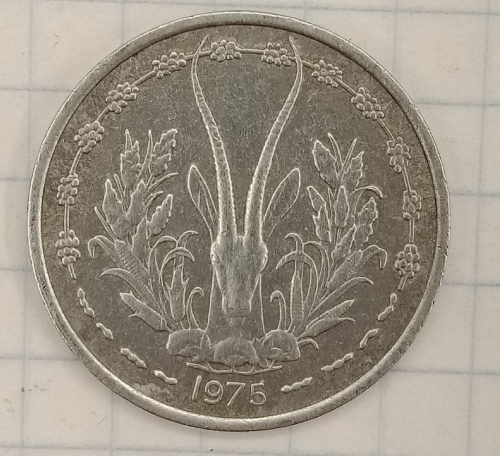1 ����� 1975 �������� ������
